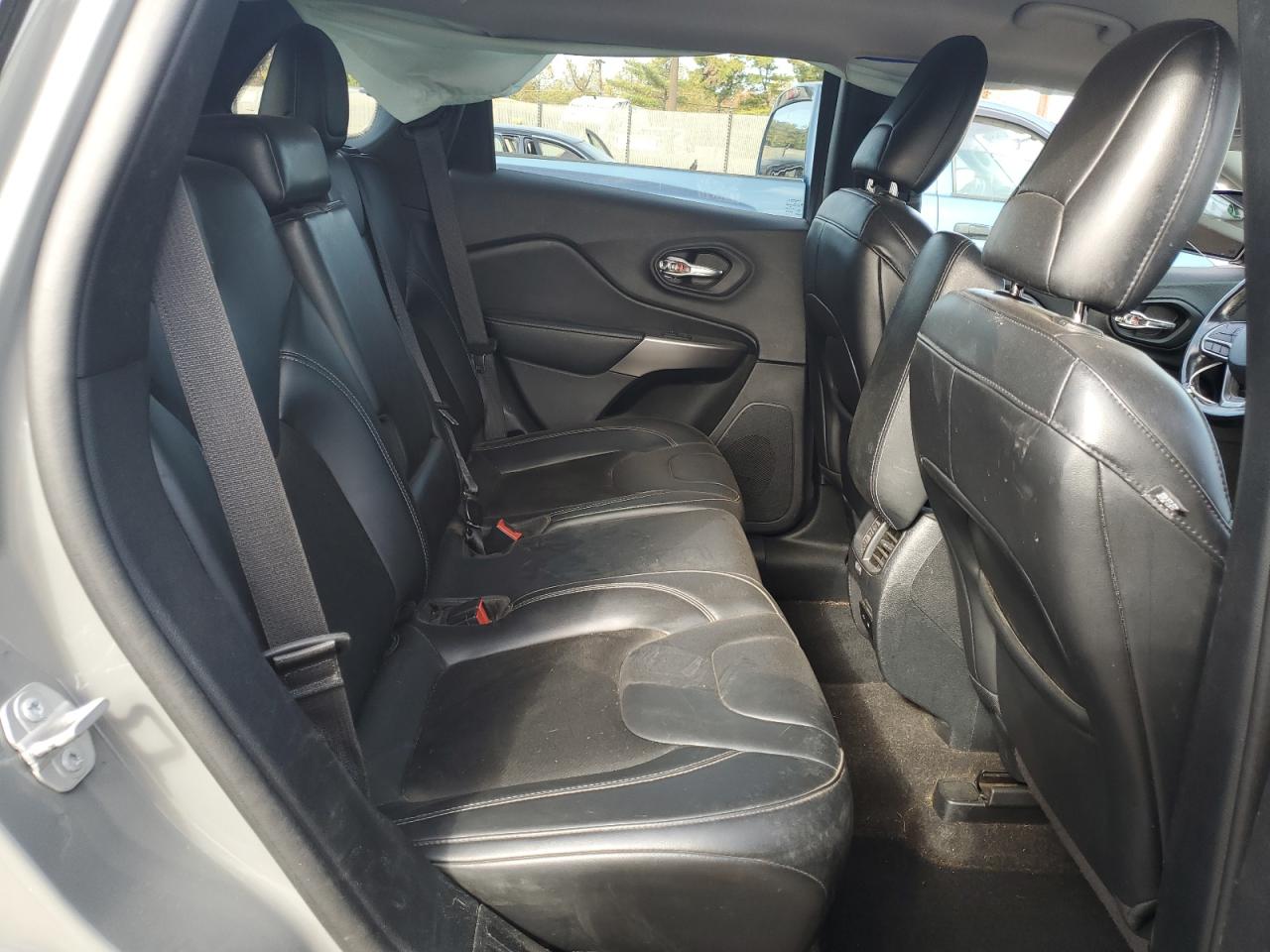 2020 Jeep Cherokee Latitude Plus VIN: 1C4PJMLB1LD579464 Lot: 89676675