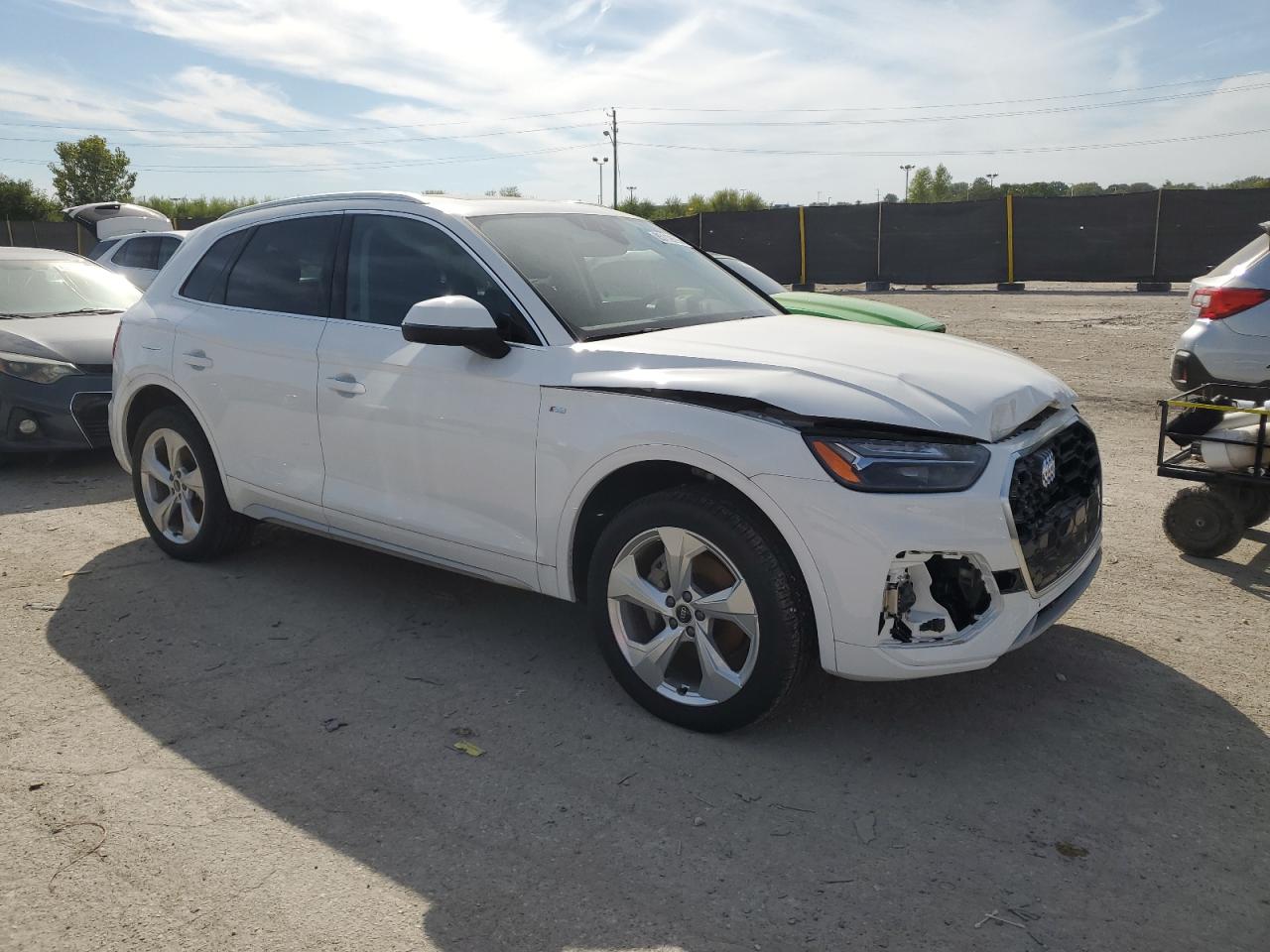 2024 Audi Q5 Premium Plus 45 VIN: WA1EAAFY4R2133765 Lot: 85112695