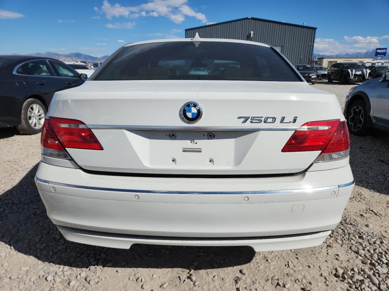 2007 BMW 750 VIN: WBAHN83557DT69589 Lot: 86040375