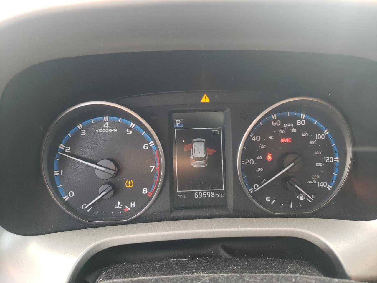 2018 Toyota Rav4 Le VIN: 2T3BFREV7JW854447 Lot: 86074945