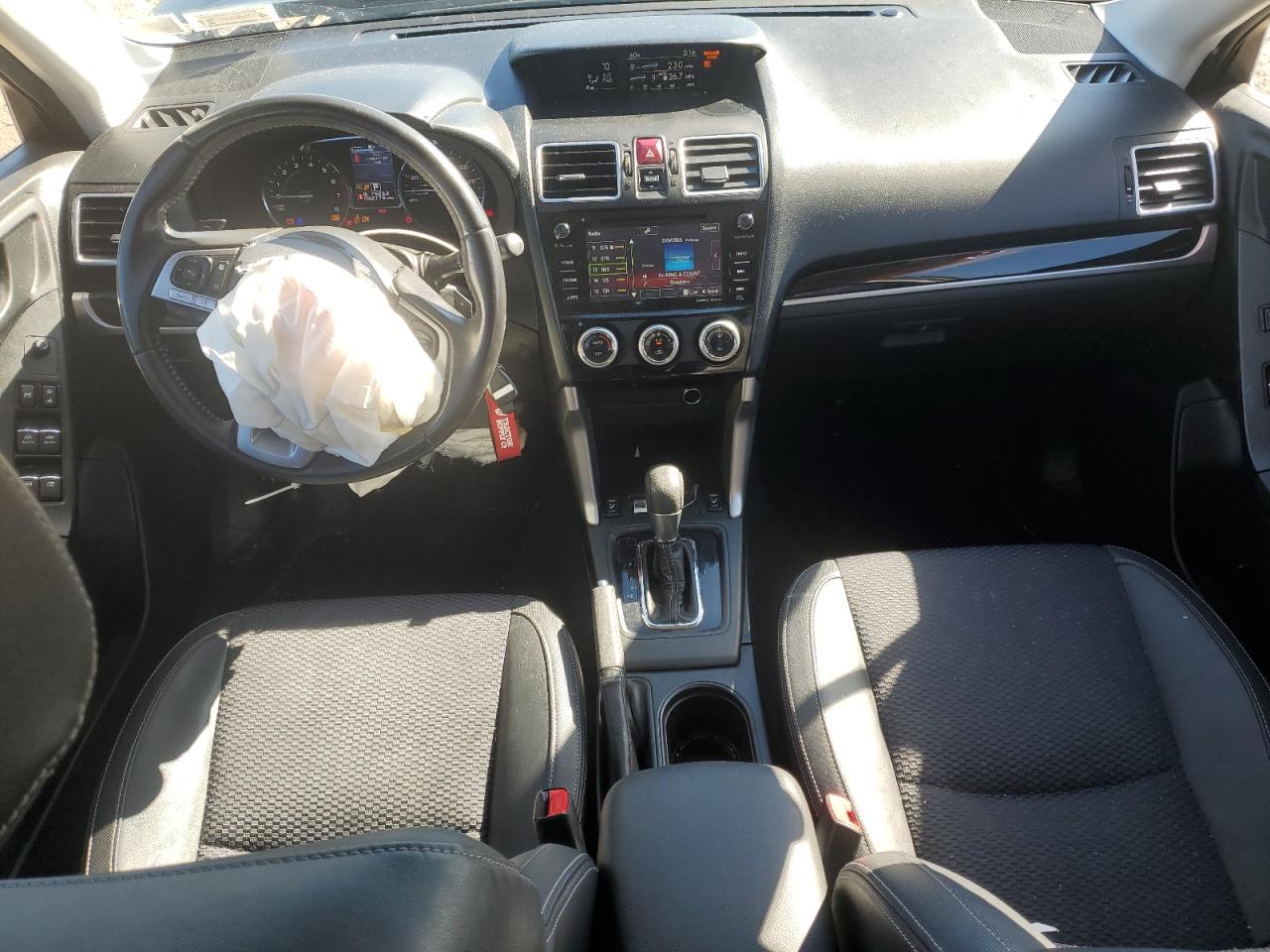 2018 Subaru Forester 2.5I Premium VIN: JF2SJAGC2JH597202 Lot: 82337635