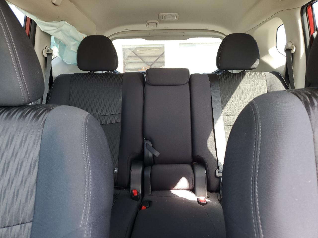 2019 Nissan Rogue S VIN: 5N1AT2MT2KC799322 Lot: 82565315