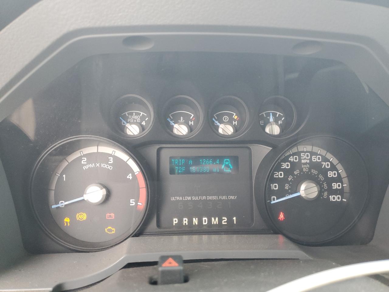 2011 Ford F550 Super Duty VIN: 1FDUF5GT1BEB82418 Lot: 81956345