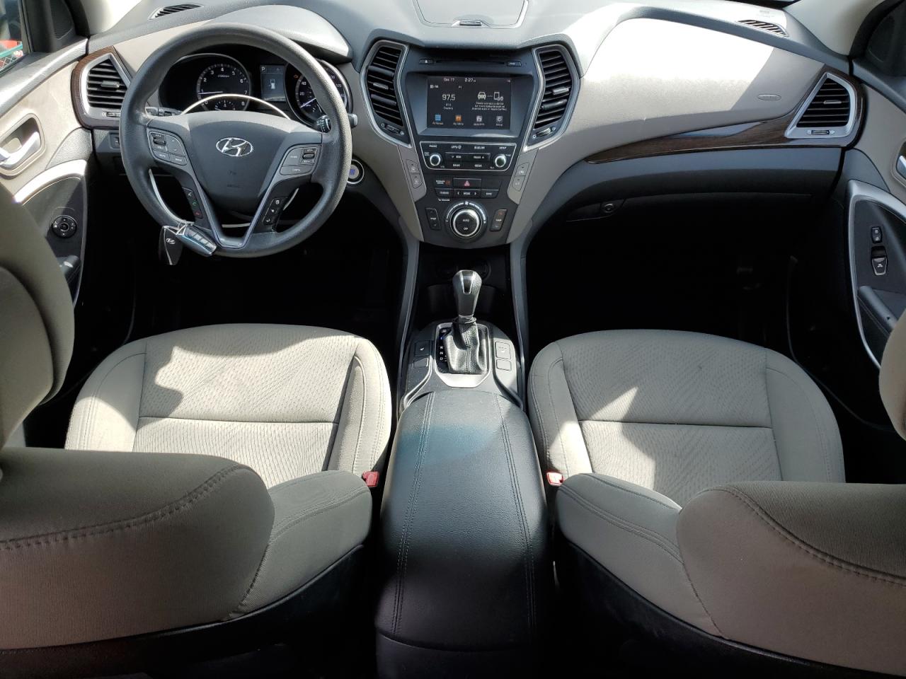 2017 Hyundai Santa Fe Sport VIN: 5NMZU3LB9HH048084 Lot: 86776005