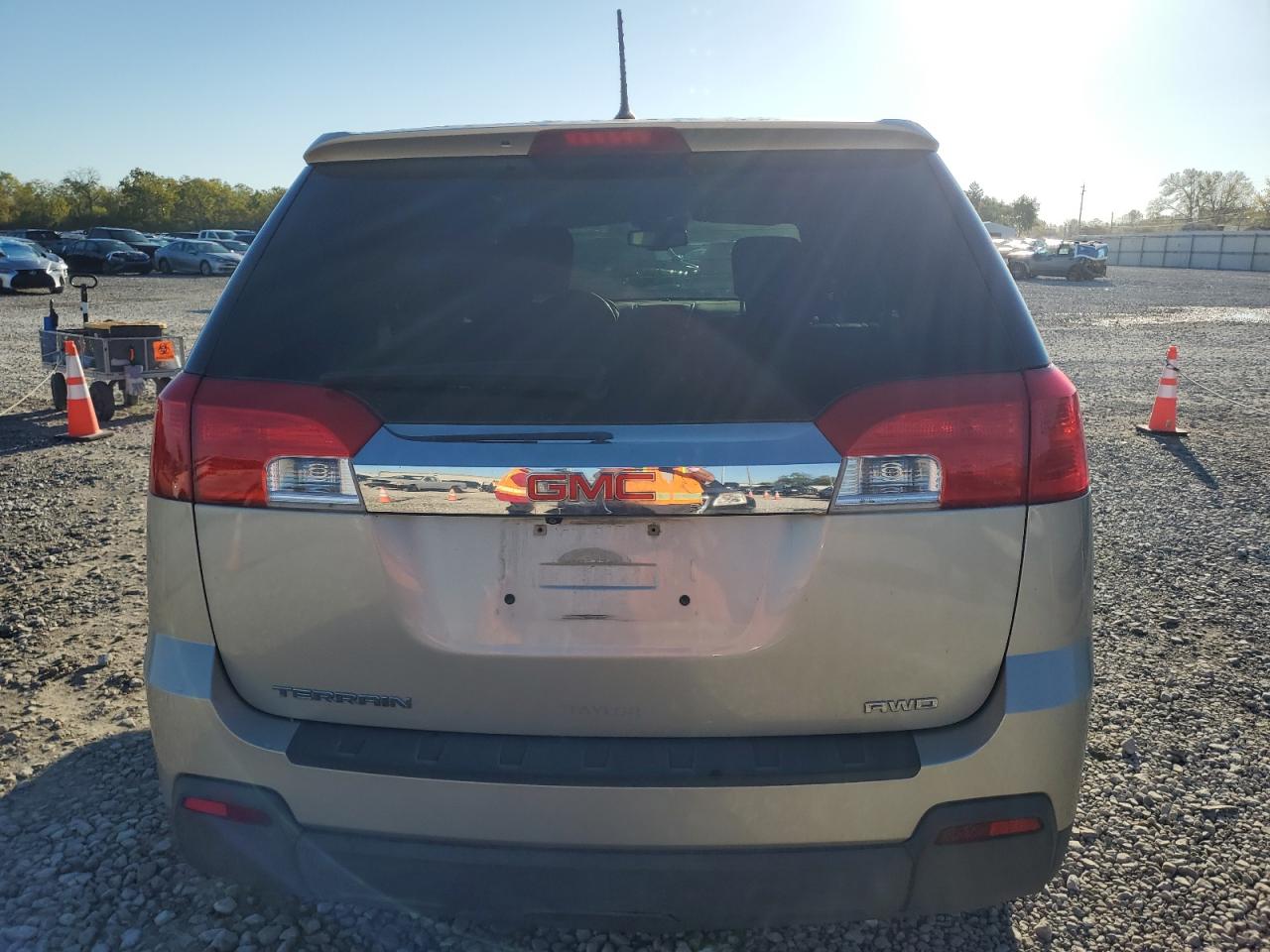 2014 GMC Terrain Sle VIN: 2GKFLVEK0E6273208 Lot: 82372135