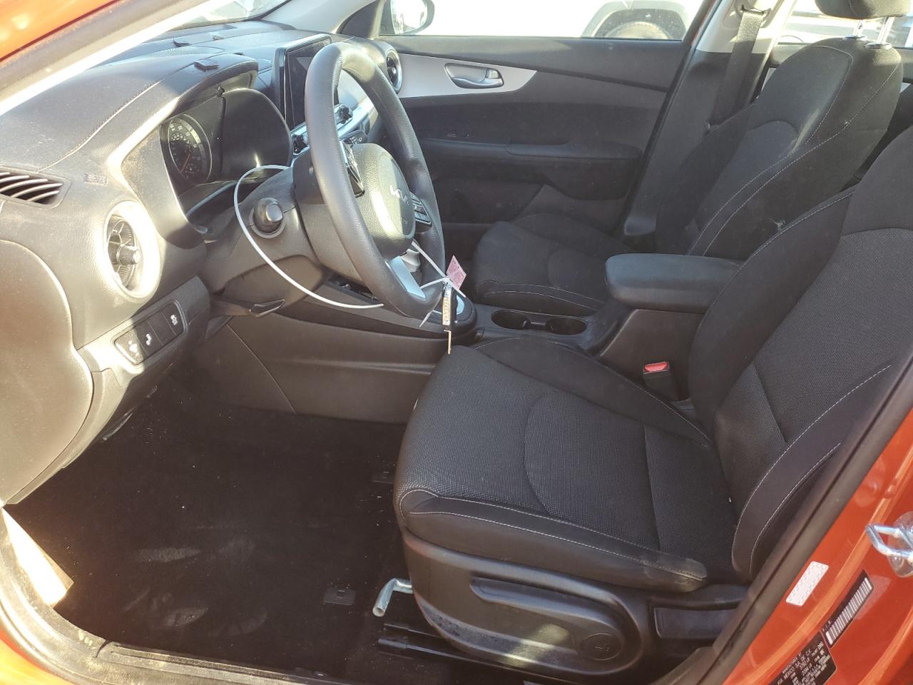 2023 Kia Forte Lx VIN: 3KPF24AD2PE638099 Lot: 86972835