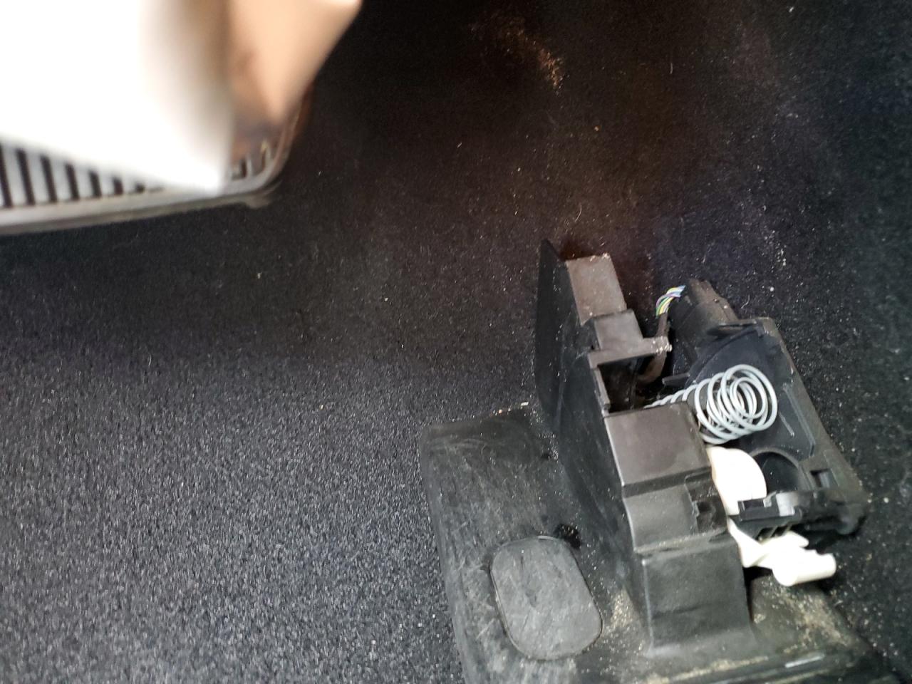 2020 Ford Explorer VIN: 1FMSK7FH7LGB83588 Lot: 85931295