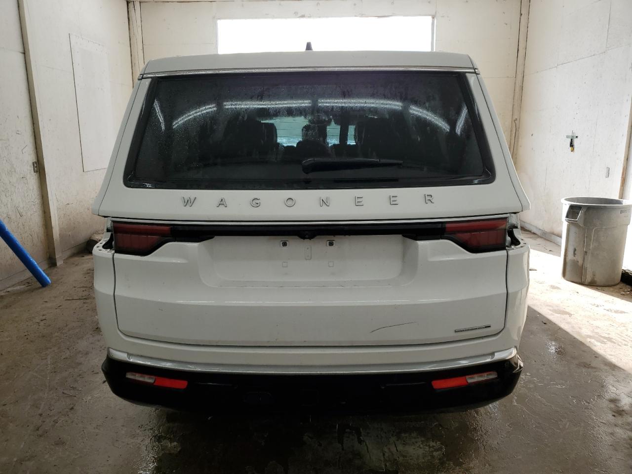 2024 Jeep Wagoneer L Series Ii VIN: 1C4SJSBP3RS117391 Lot: 85911025