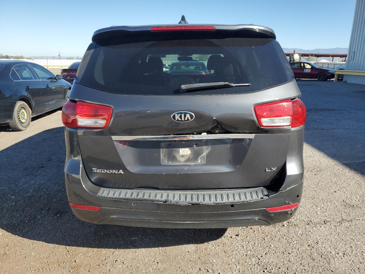 2017 Kia Sedona Lx VIN: KNDMB5C11H6326136 Lot: 84466155