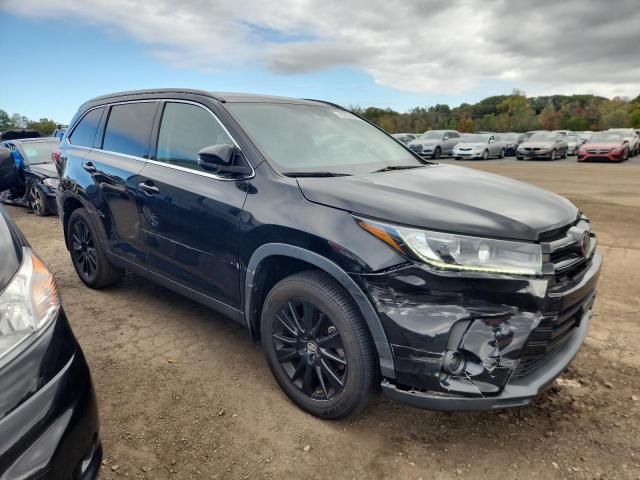  TOYOTA HIGHLANDER 2019 Черный