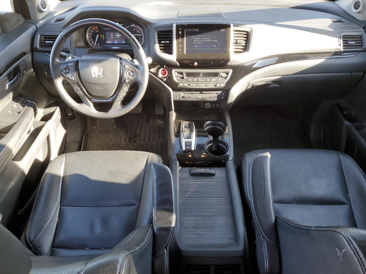 2017 Honda Pilot Touring VIN: 5FNYF6H90HB500972 Lot: 84559435