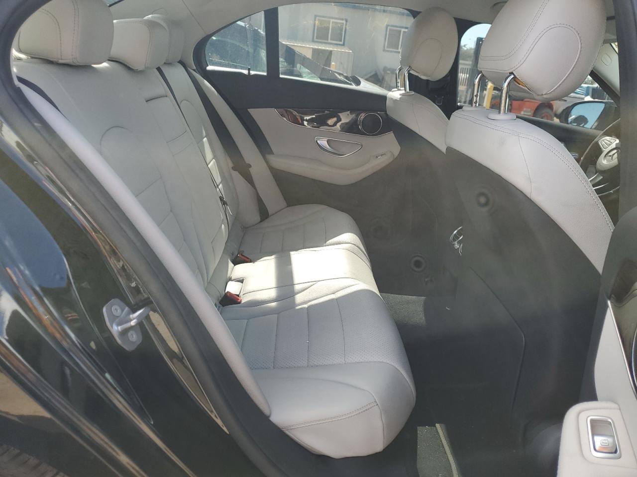 2017 Mercedes-Benz C 300 VIN: 55SWF4JB4HU185133 Lot: 90506755