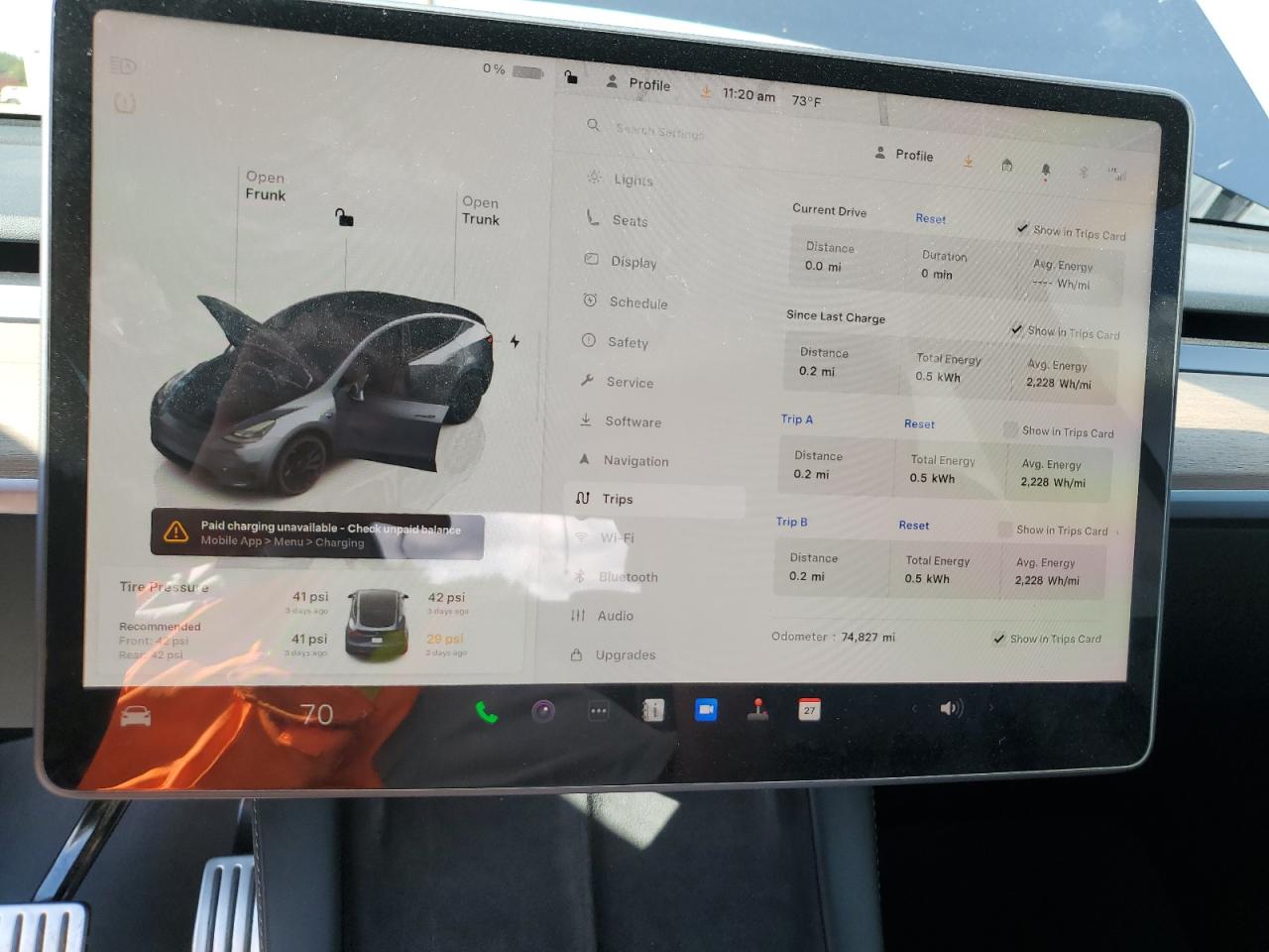 2023 Tesla Model Y VIN: 7SAYGDEF8PF692848 Lot: 90039725