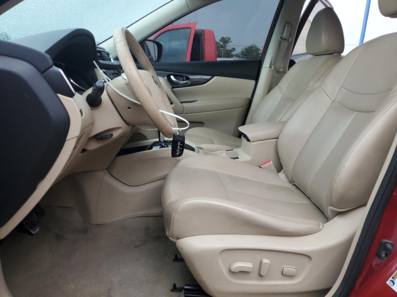 2015 Nissan Rogue S VIN: 5N1AT2MV2FC828552 Lot: 84772125