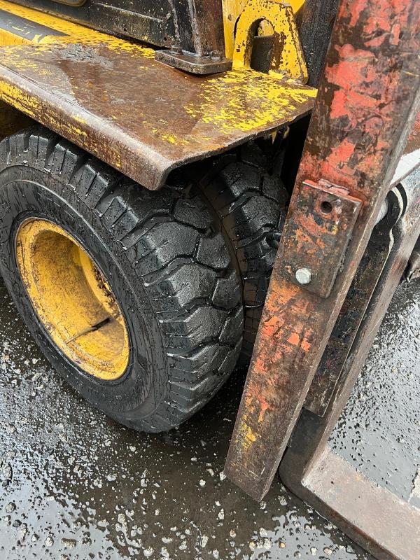2002 DAEWOO D70 7 TON