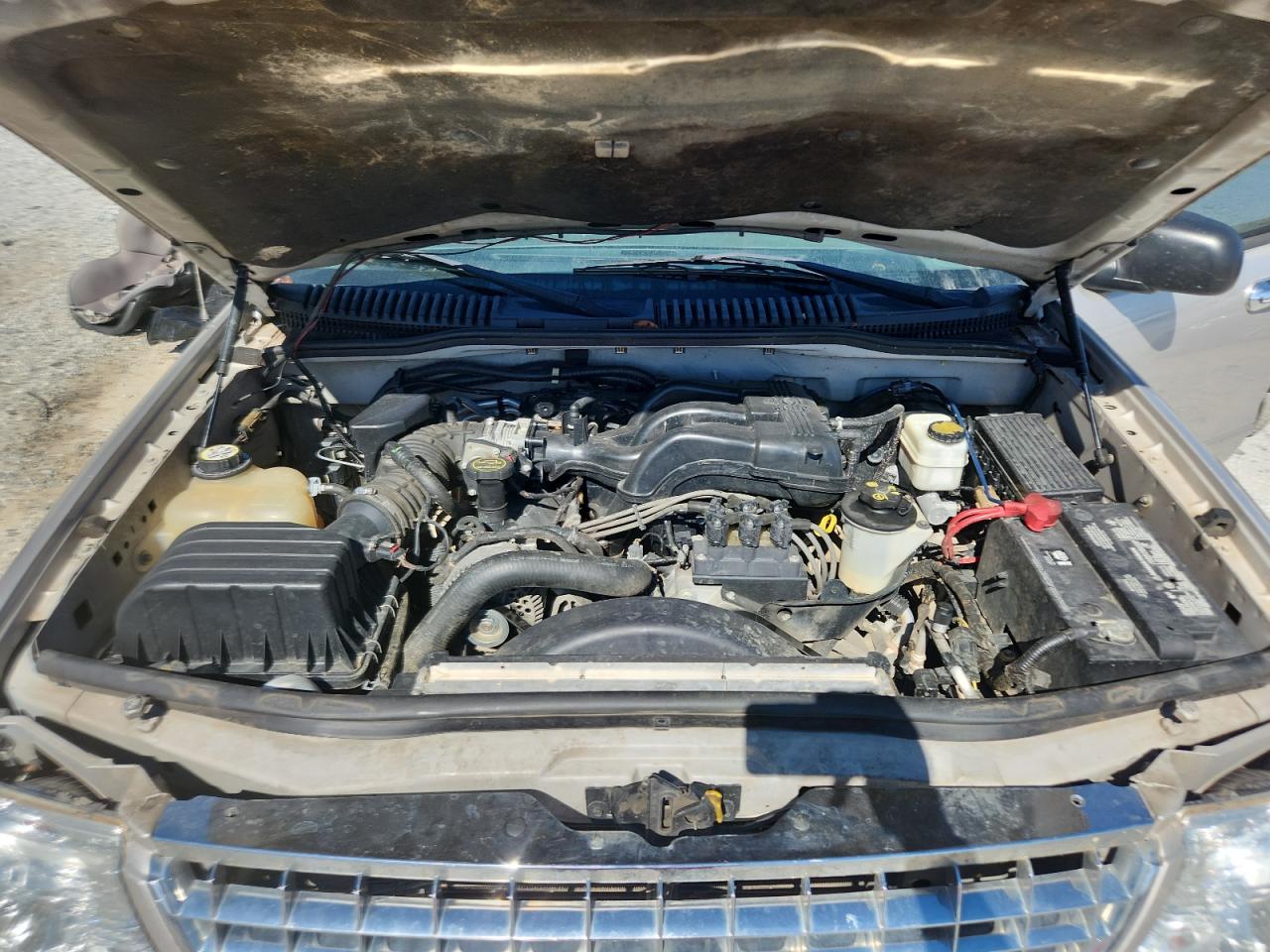 2005 Ford Explorer Xlt VIN: 1FMZU73K25UB32898 Lot: 86283765