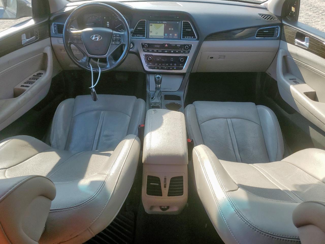 2017 Hyundai Sonata Sport VIN: 5NPE34AF3HH455561 Lot: 84946575