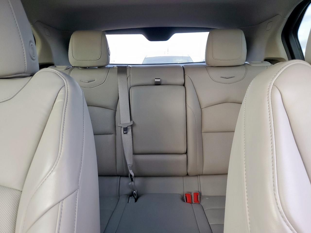 2023 Cadillac Xt4 Premium Luxury VIN: 1GYFZCR45PF122362 Lot: 86334285