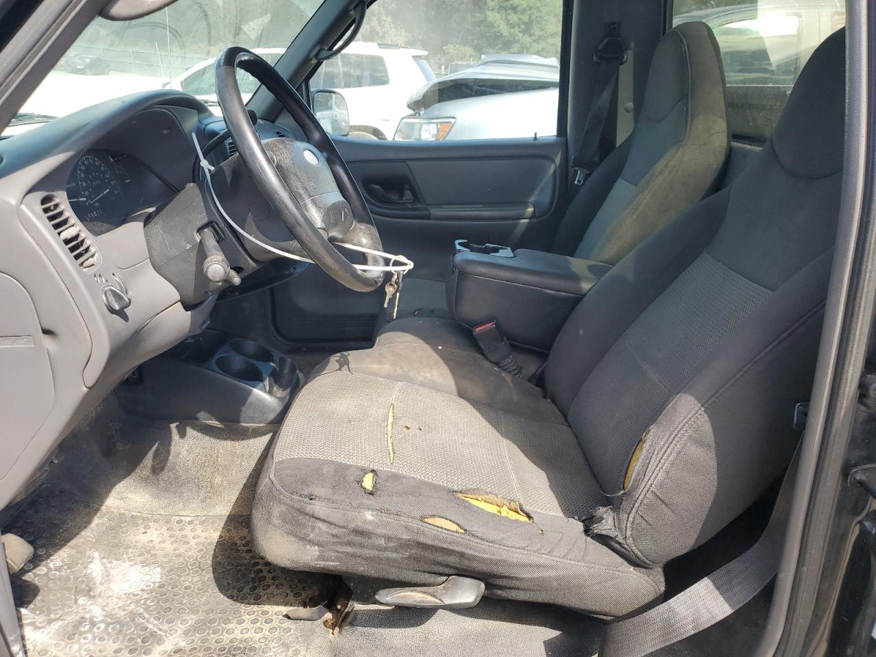 2003 Ford Ranger VIN: 1FTYR10U83TA49984 Lot: 82400175