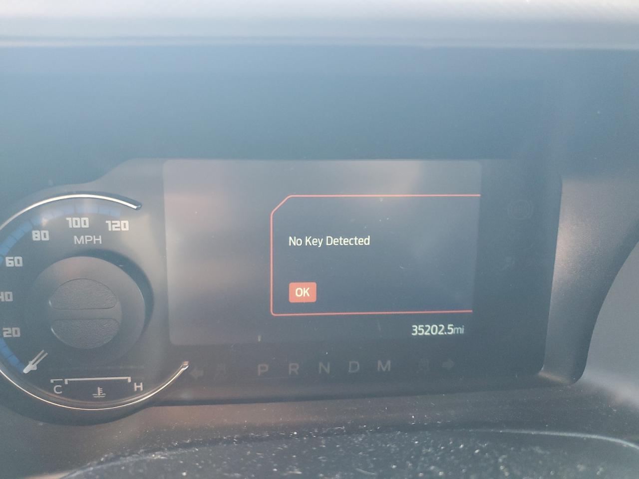 2022 Ford Bronco Base VIN: 1FMDE5BH6NLB72697 Lot: 85388465