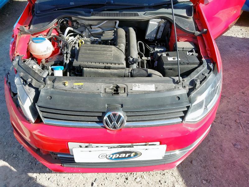 2015 VOLKSWAGEN POLO SE TSI 