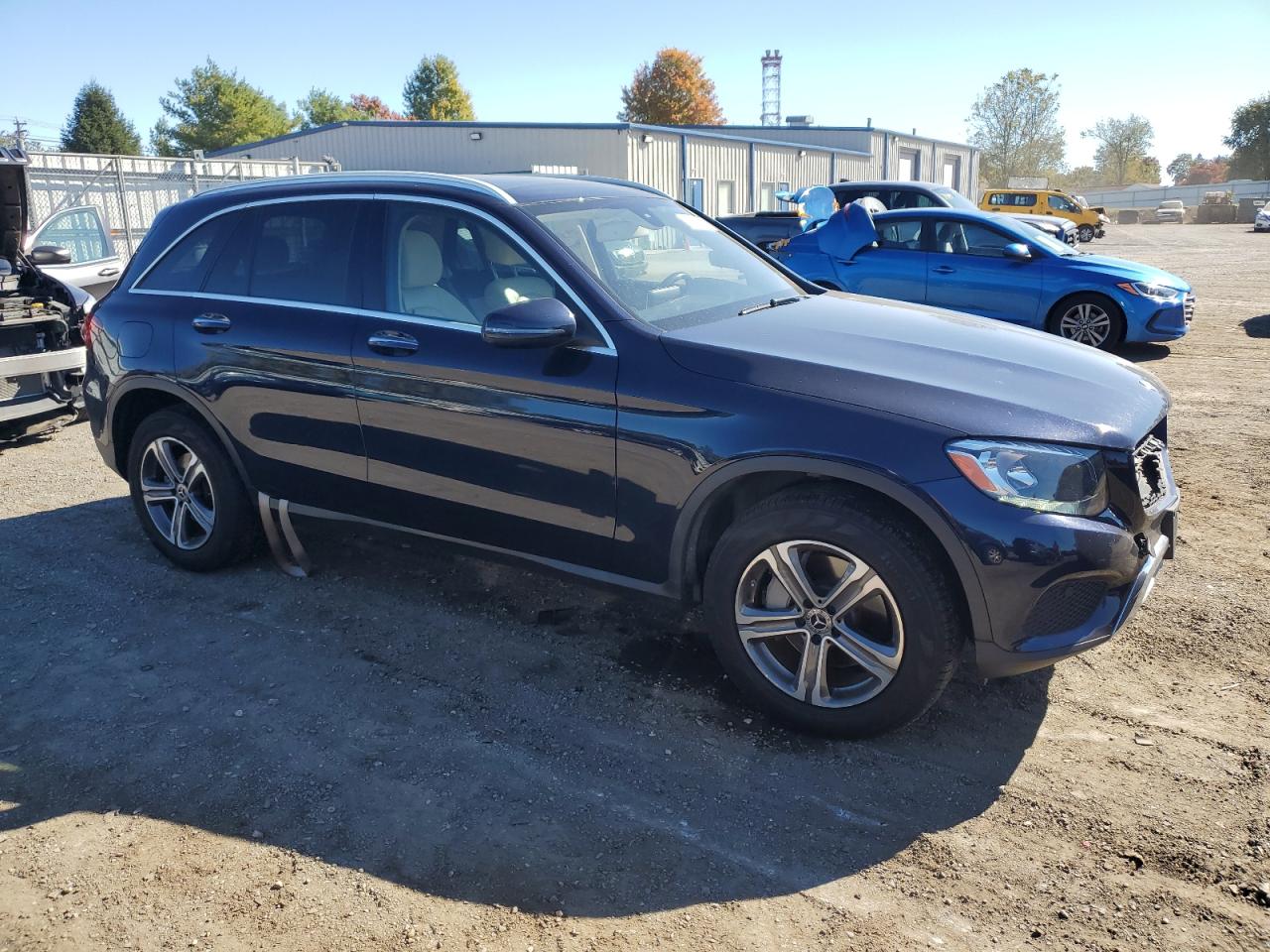 Фото: WDC0G4KB4KF606378