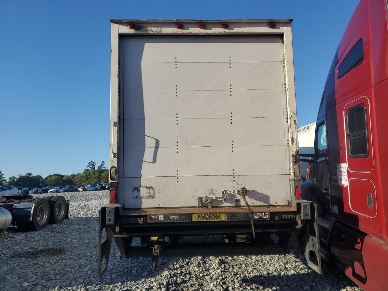 1998 International 4000 4700 VIN: 1HTSCABN2WH511981 Lot: 83772175