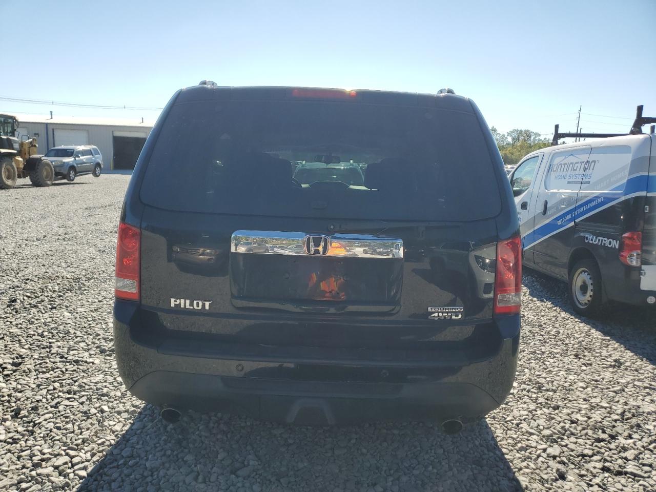 2015 Honda Pilot Touring VIN: 5FNYF4H98FB033219 Lot: 84537025