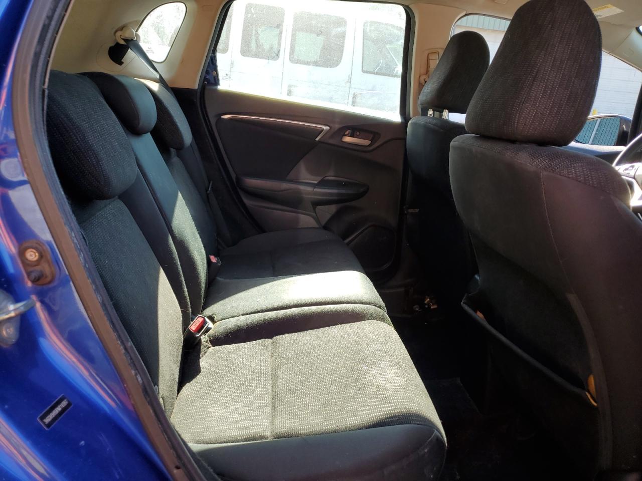 2015 Honda Fit Lx VIN: 3HGGK5H59FM718367 Lot: 85653085