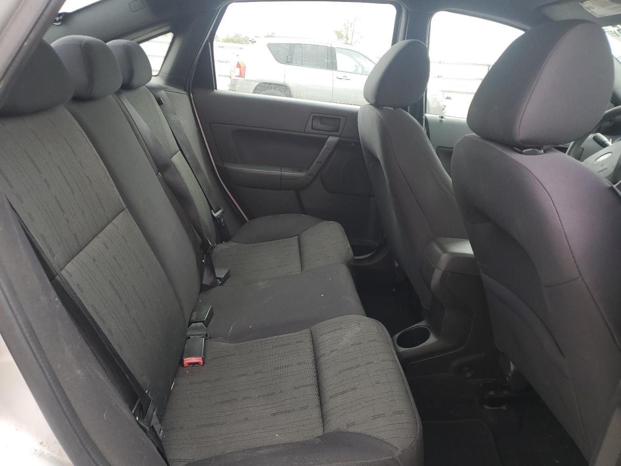 2011 Ford Focus Se VIN: 1FAHP3FN5BW173621 Lot: 82423315