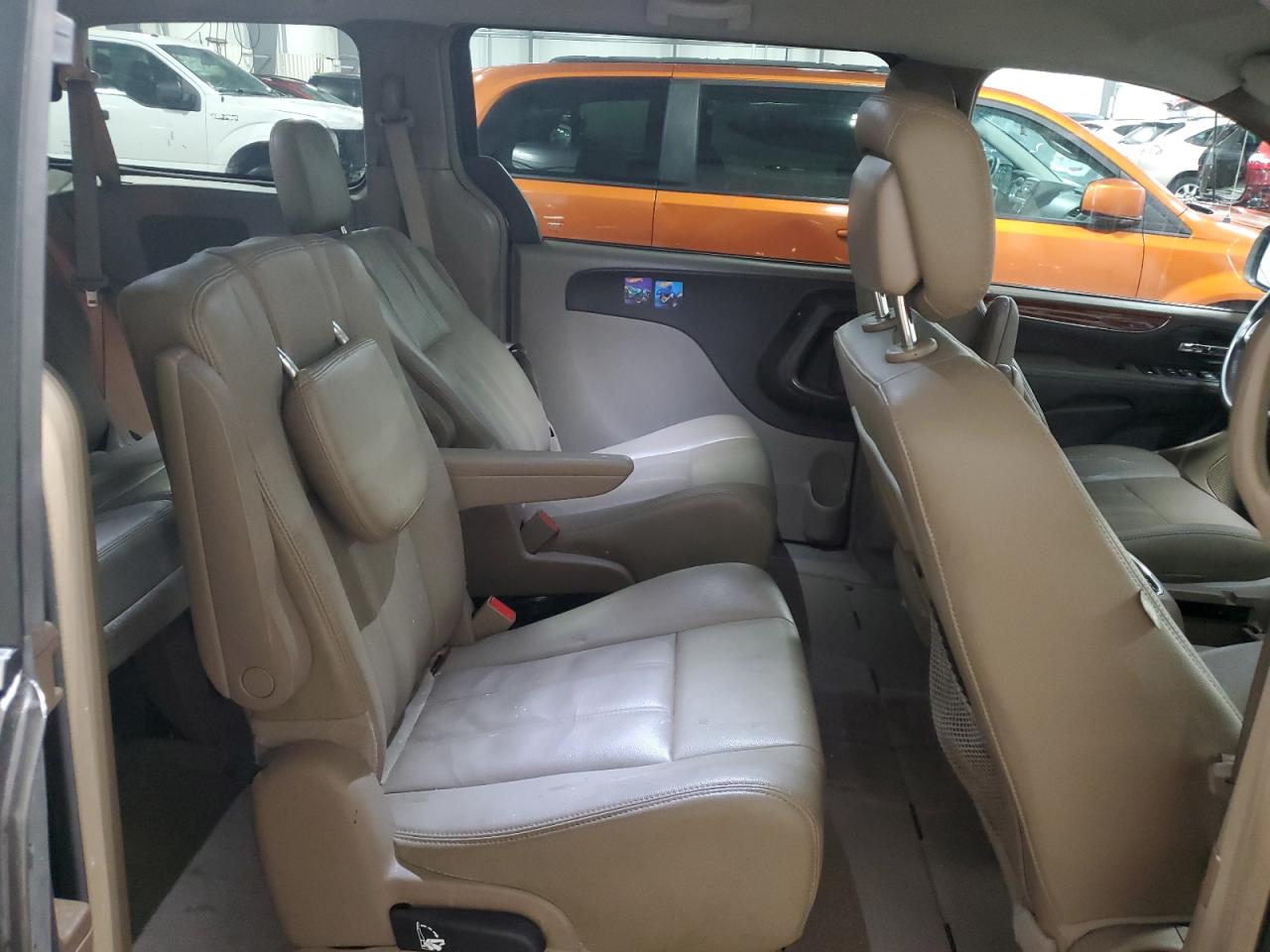 2016 Chrysler Town & Country Touring VIN: 2C4RC1BG6GR280361 Lot: 86900625