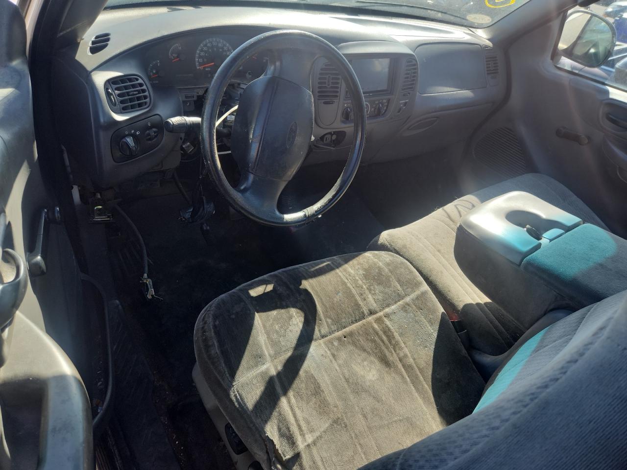 2002 Ford F150 VIN: 1FTRF17L12NB10167 Lot: 82255995