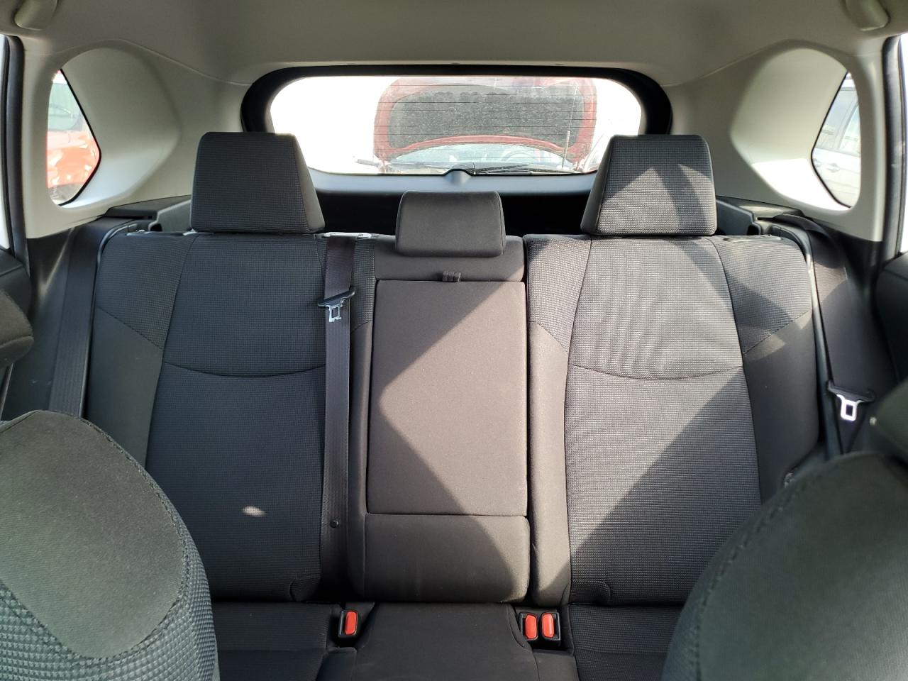 2019 Toyota Rav4 Le VIN: JTMF1RFV6KD038682 Lot: 85858735