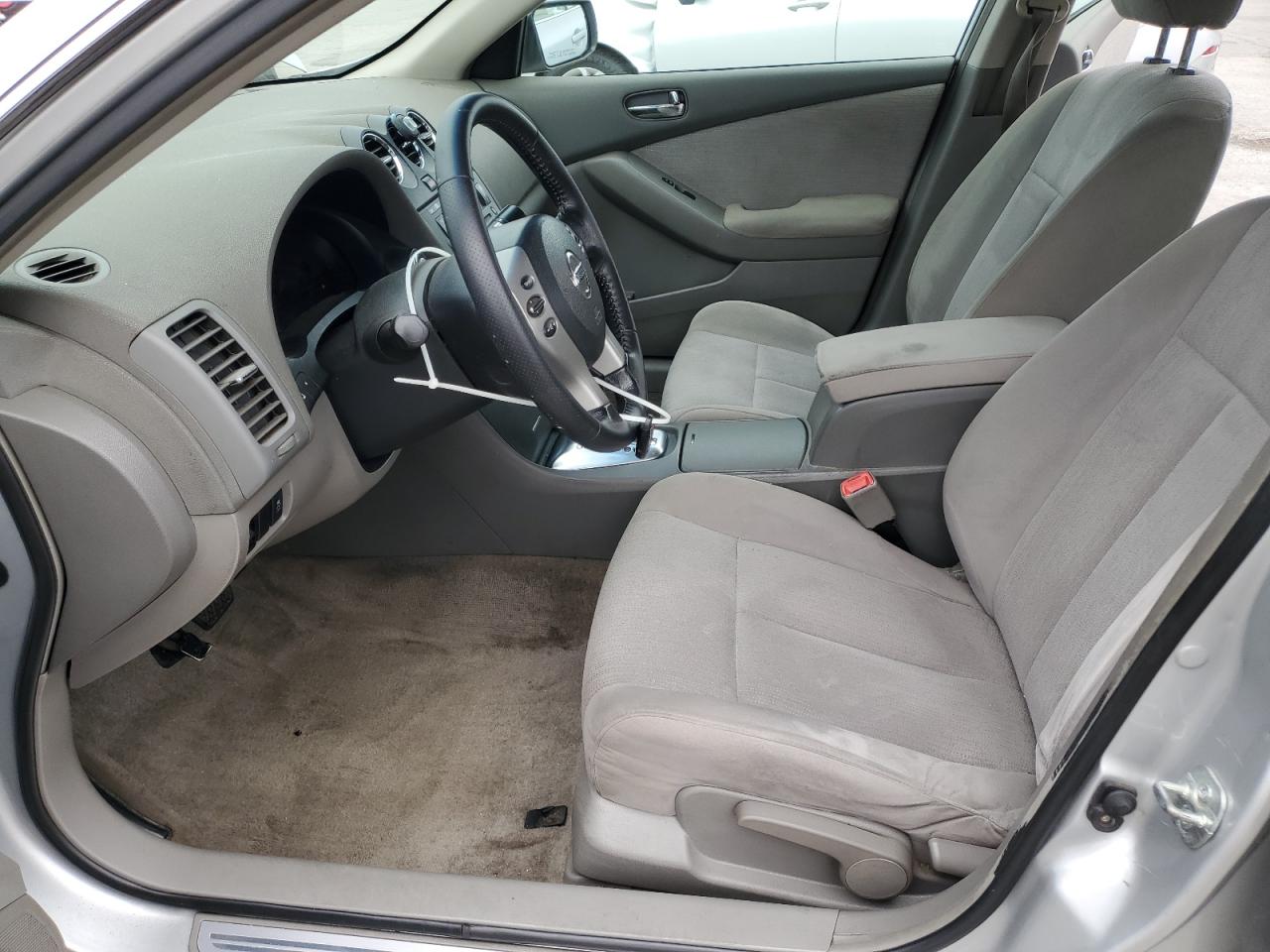 2011 Nissan Altima Base VIN: 1N4AL2AP4BN421024 Lot: 81956485