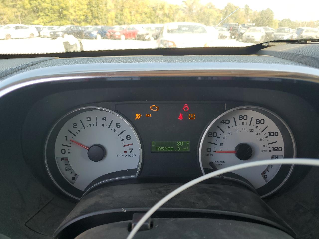 2008 Ford Explorer Sport Trac Xlt VIN: 1FMEU51E08UA17799 Lot: 81999835