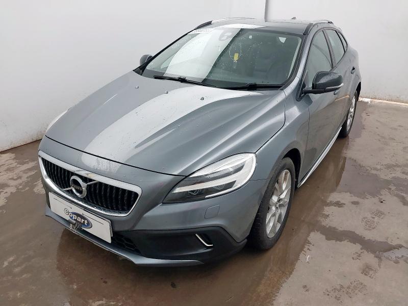 2016 VOLVO V40 CROSS COUNTRY PRO D3 D3 [4 CYL 150] CROSS COUNTRY PRO for sale at Copart WESTBURY