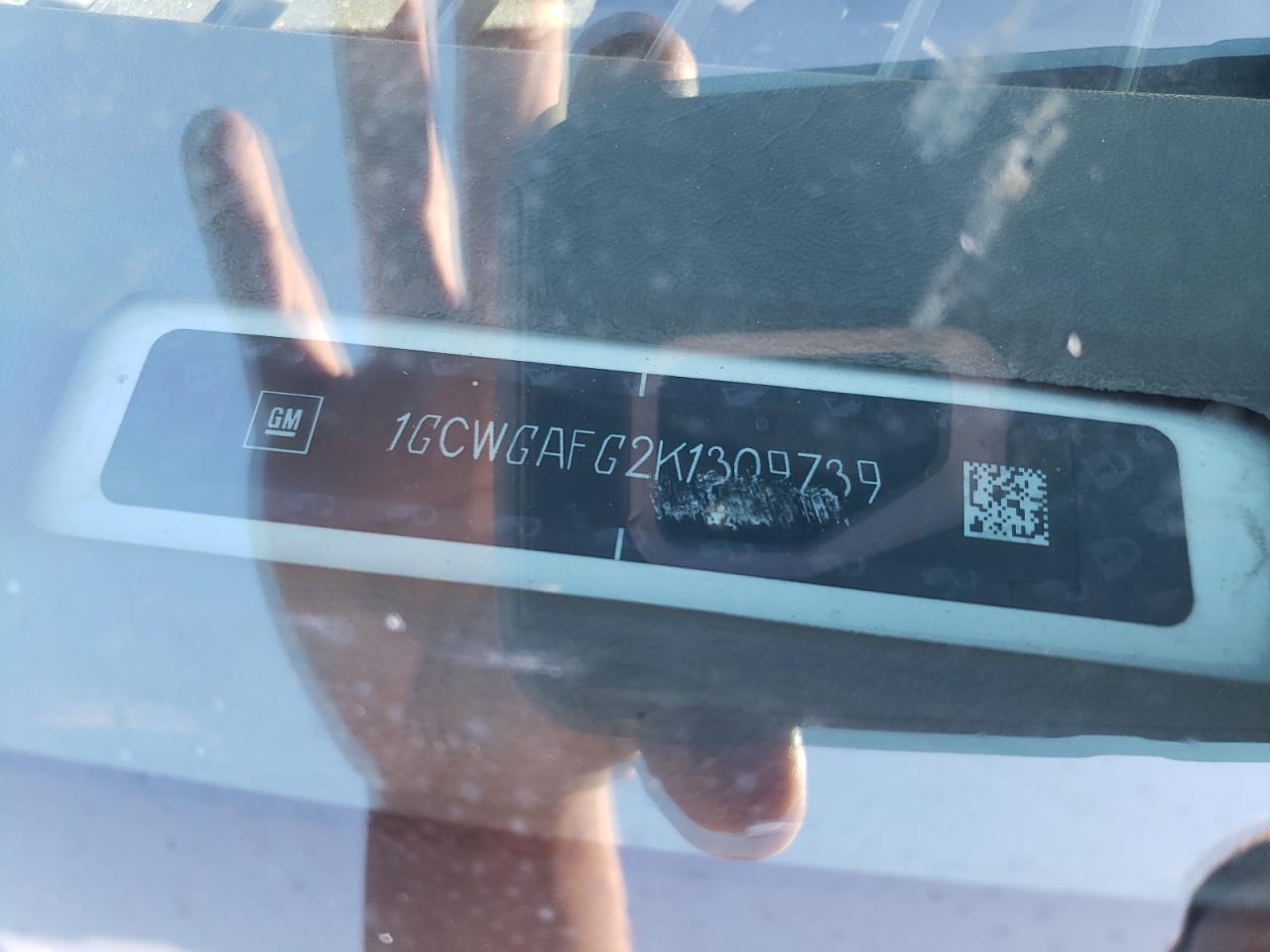 2019 Chevrolet Truck Chevan/Exp Cargo 250 VIN: 1GCWGAFG2K1309739 Lot: 82262305