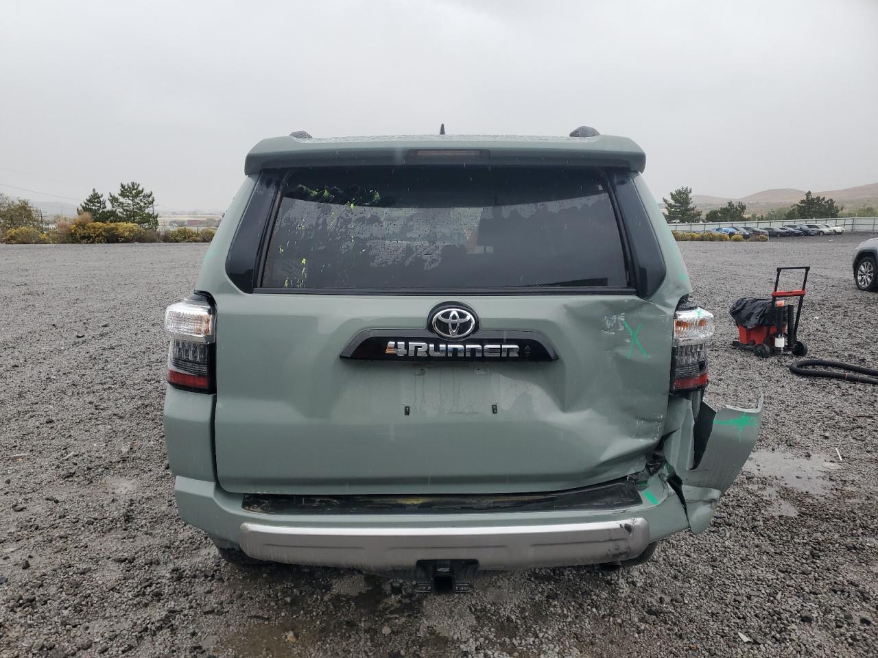 2023 Toyota 4Runner Se VIN: JTERU5JR6P6135525 Lot: 82213255