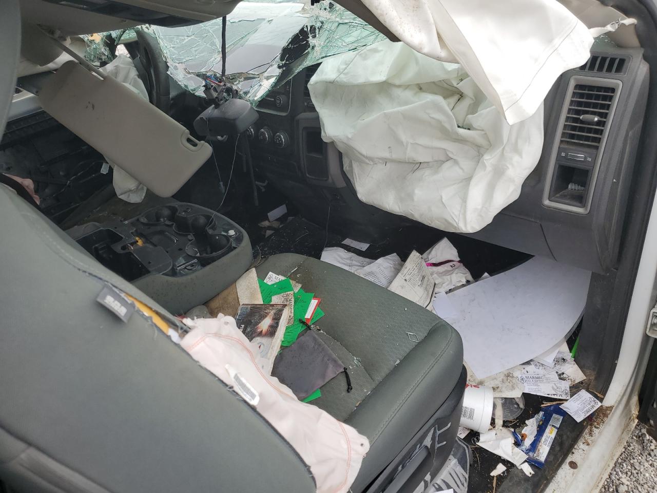 2015 Ram 1500 St VIN: 3C6JR6DTXFG606192 Lot: 82327625