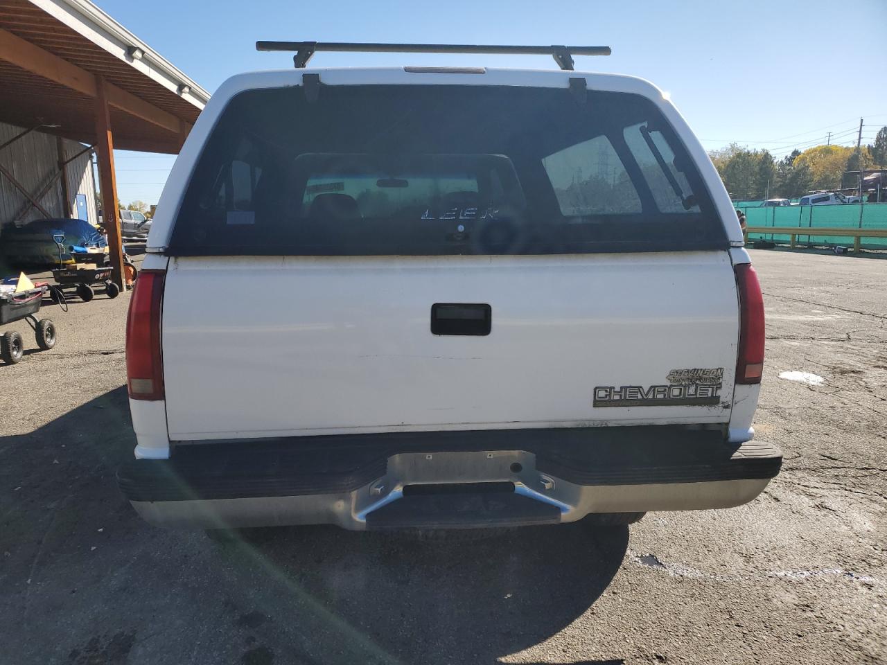 1998 Chevrolet Gmt-400 K1500 VIN: 1GCEK19R9WE205187 Lot: 87390345
