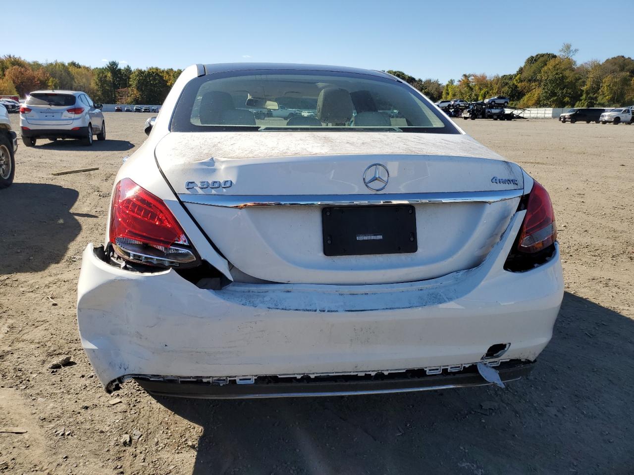 2017 Mercedes-Benz C 300 4Matic VIN: 55SWF4KB7HU200822 Lot: 86276185