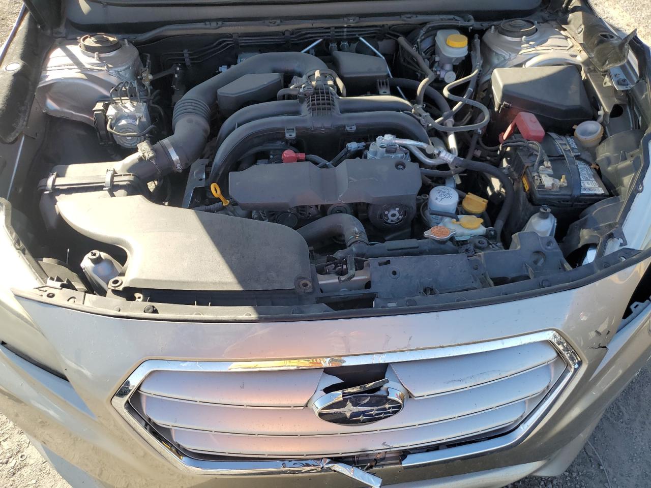 2015 Subaru Legacy 2.5I Limited VIN: 4S3BNAL68F3034677 Lot: 85397695