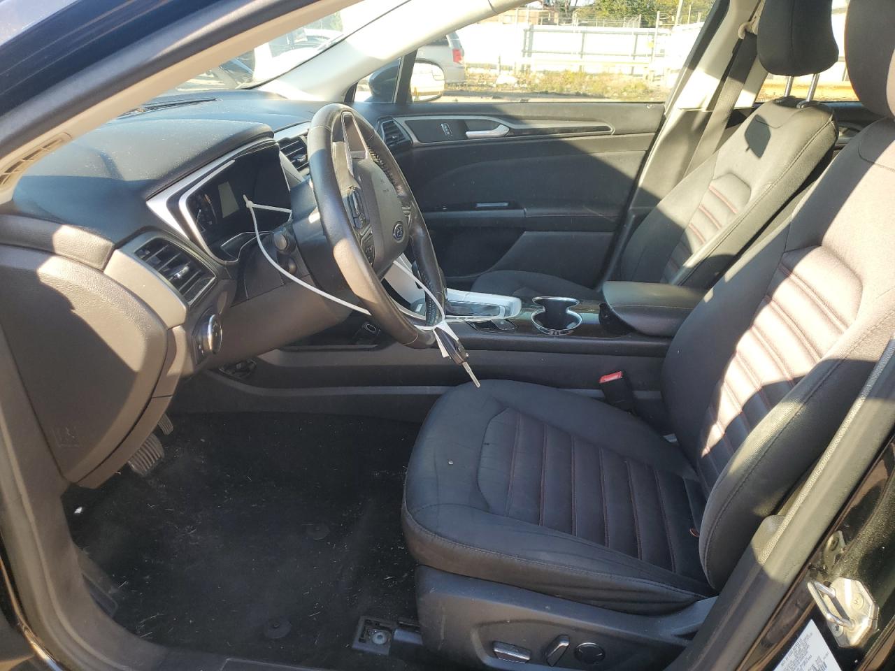 2016 Ford Fusion Se VIN: 3FA6P0H73GR339035 Lot: 82265485