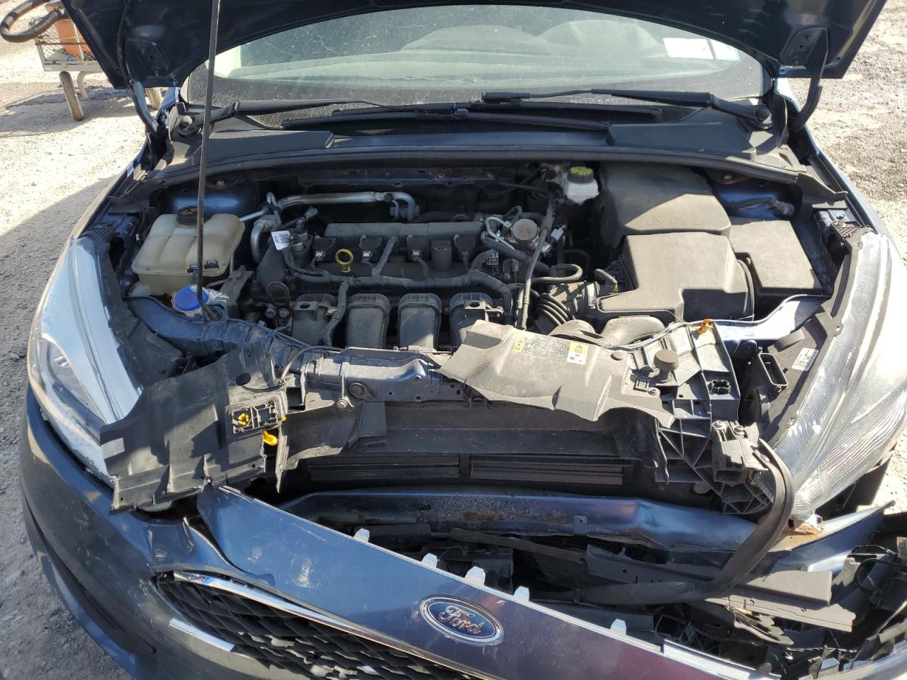 2018 Ford Focus Sel VIN: 1FADP3M24JL300950 Lot: 84234975