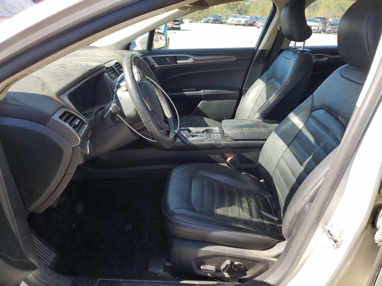 2017 Ford Fusion Se VIN: 3FA6P0HD3HR120230 Lot: 82293055