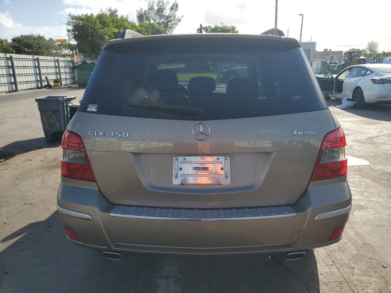2010 Mercedes-Benz Glk 350 4Matic VIN: WDCGG8HB0AF483318 Lot: 81899595