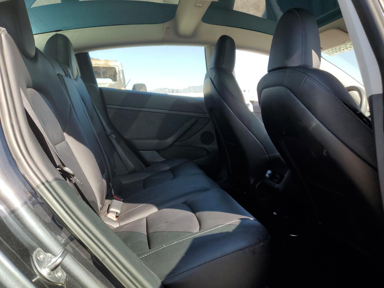 2023 Tesla Model 3 VIN: 5YJ3E1EC5PF688399 Lot: 89509865