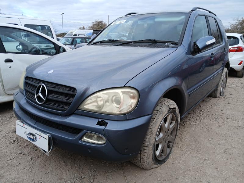 2004 MERCEDES-BENZ M CLASS ML270 CDI 5DR TIP AUTO for sale at Copart BRISTOL