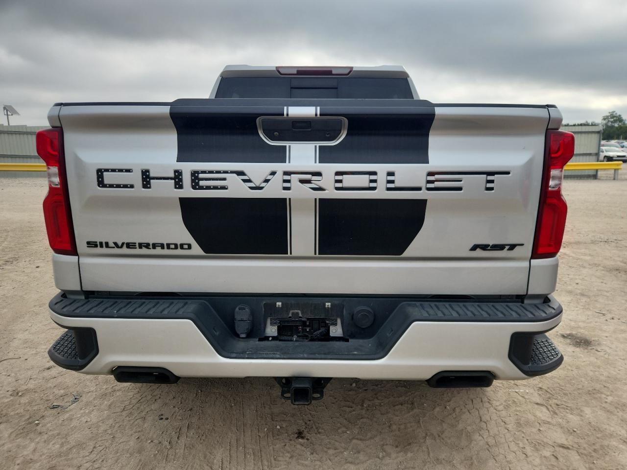 2020 Chevrolet Silverado K1500 Rst VIN: 1GCUYEELXLZ299460 Lot: 85853245