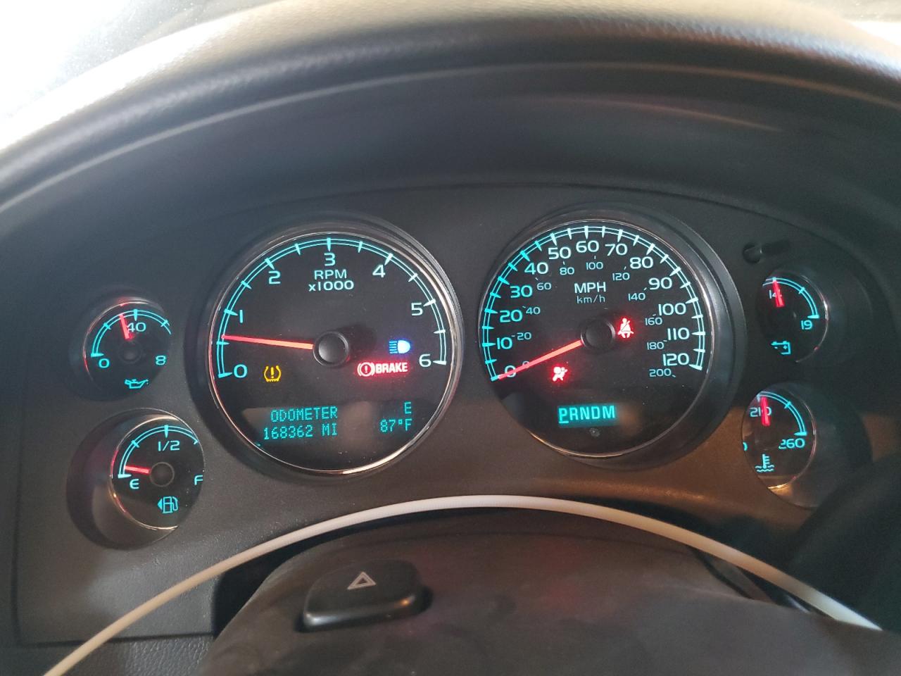 2014 Chevrolet Suburban C1500 Lt VIN: 1GNSCJE0XER138413 Lot: 84211905